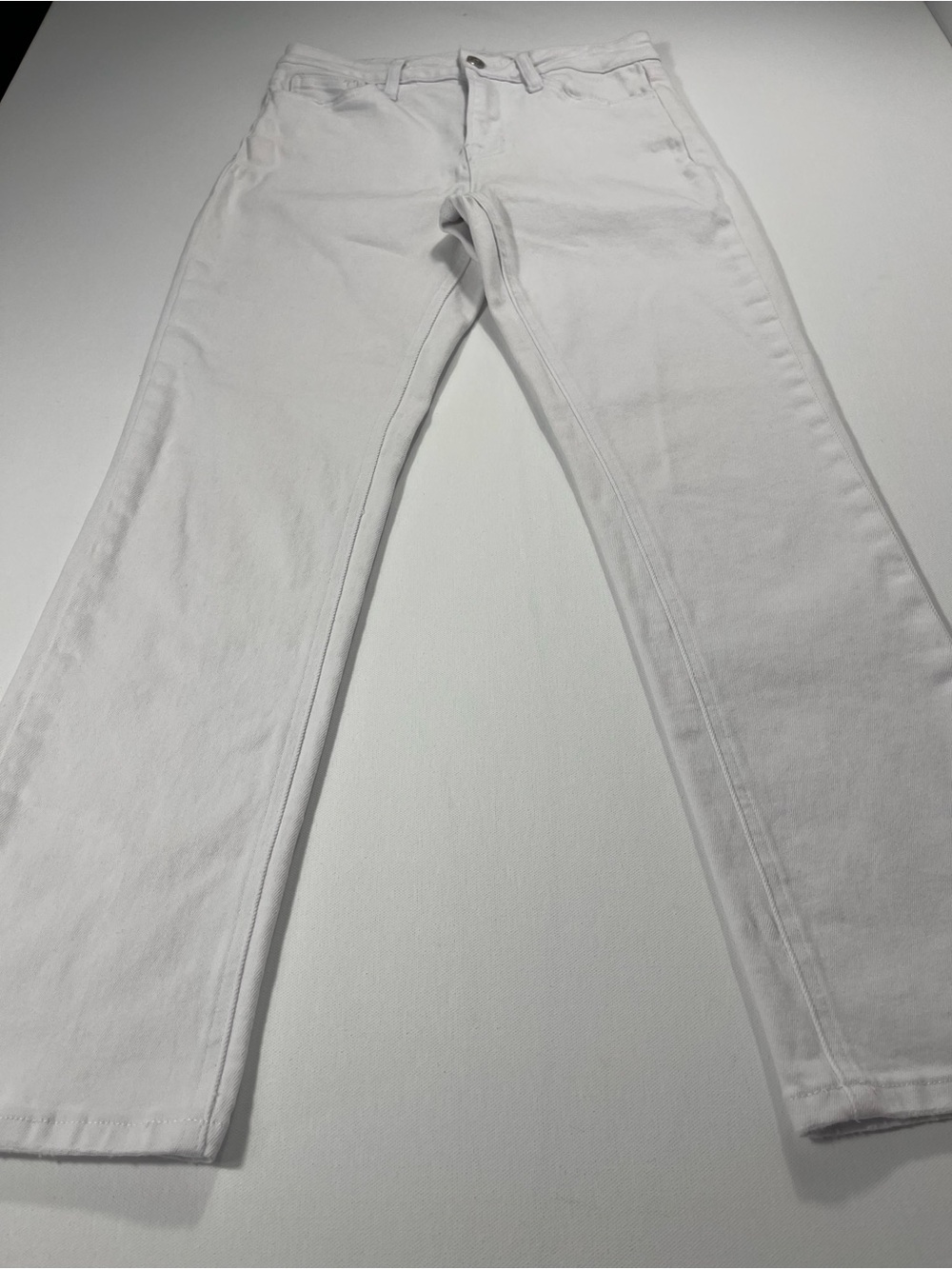 Vervet Los Angeles White Stretch Jeans Sz 2 (26w) Straight Leg SKU#0220